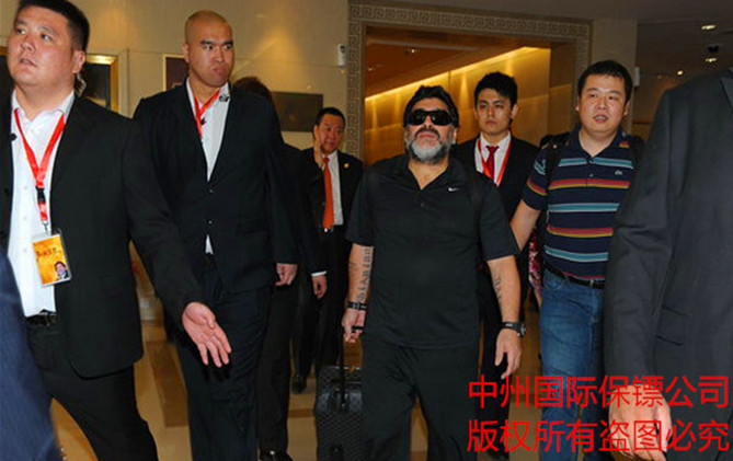 肉体裸交137大胆摄影保镖北京护驾马拉多纳
